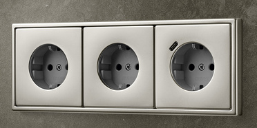 SCHUKO® Steckdosen mit USB bei Neidenberger Elektrotechnik GmbH in Feuchtwangen