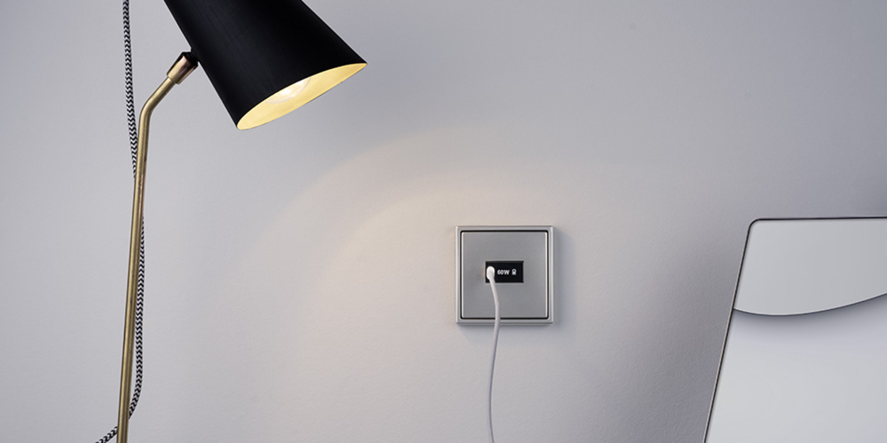 Ladegerät USB PD 60 bei Neidenberger Elektrotechnik GmbH in Feuchtwangen