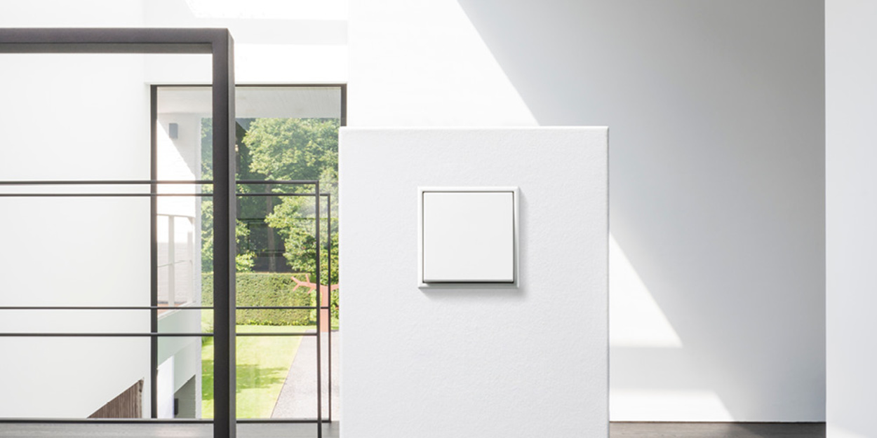 JUNG Schalterprogramme bei Neidenberger Elektrotechnik GmbH in Feuchtwangen